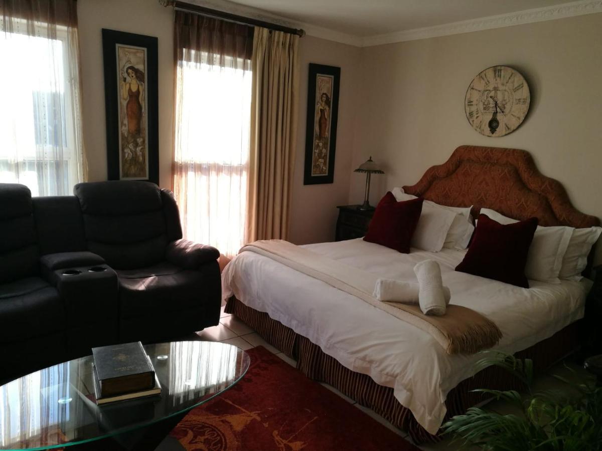 Bed & Breakfast 7th Wonder Cape Town