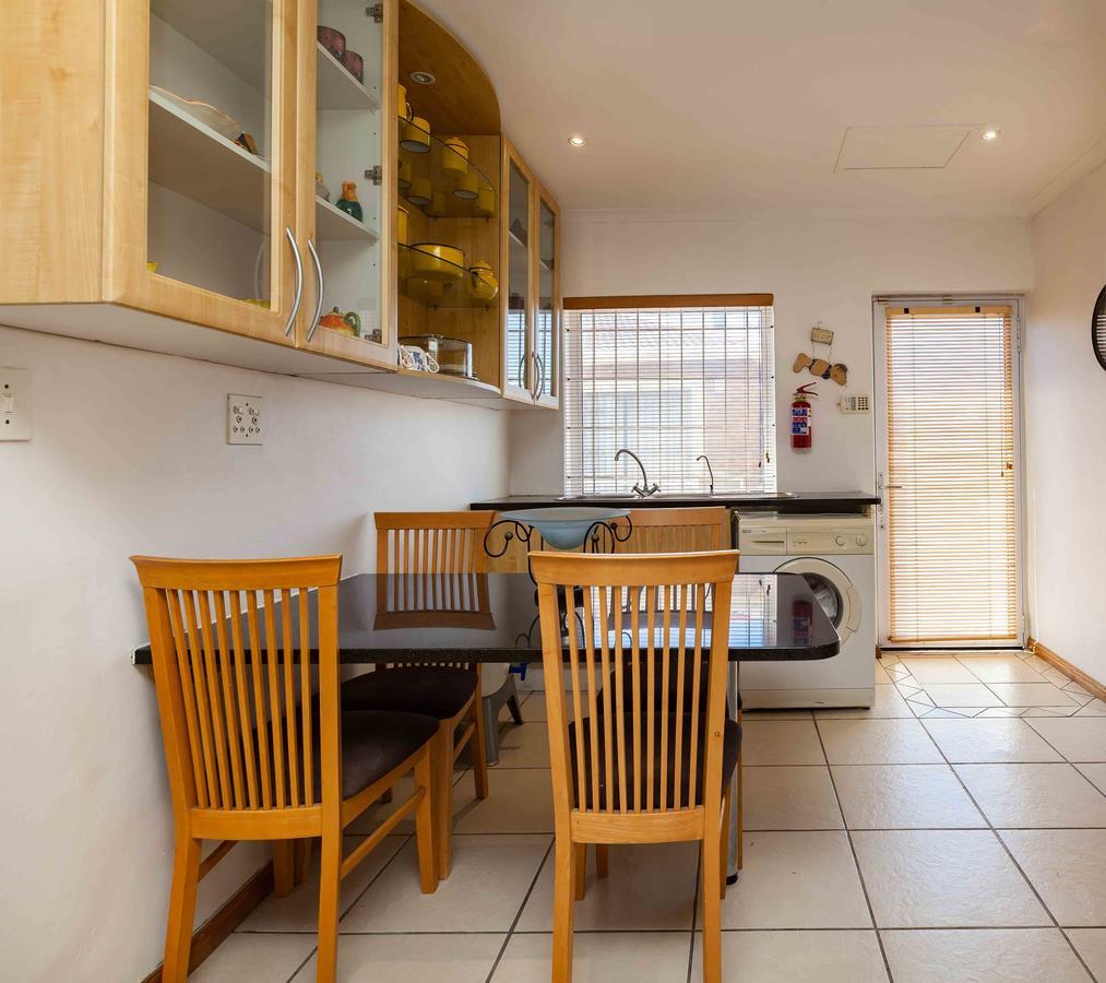 7th Wonder Bed & Breakfast